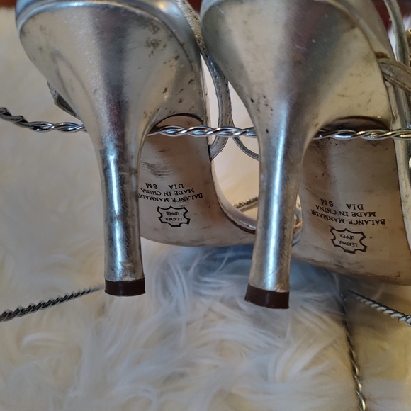 ❤️Y2K Sam and Libby dia silver rhinestone studded stilettos size 6M - Picture 6 of 9